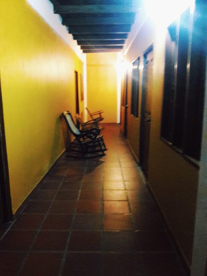 Hotel Santa Cruz De Mompox Mompos Bagian luar foto